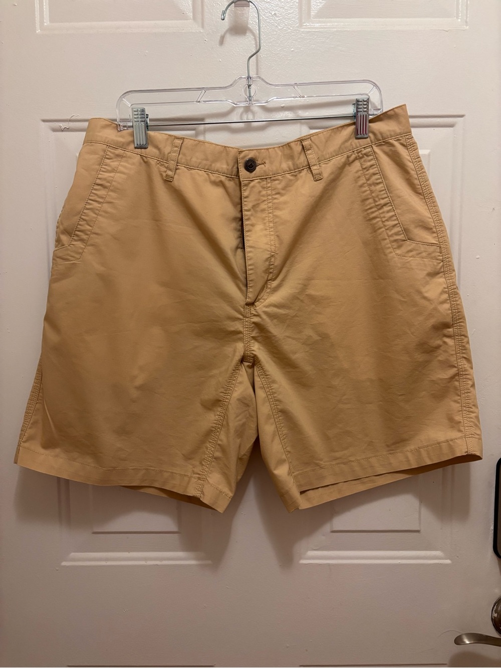 Mountain Khakis Men's 36 Khaki Flat-Front Shorts NWOT